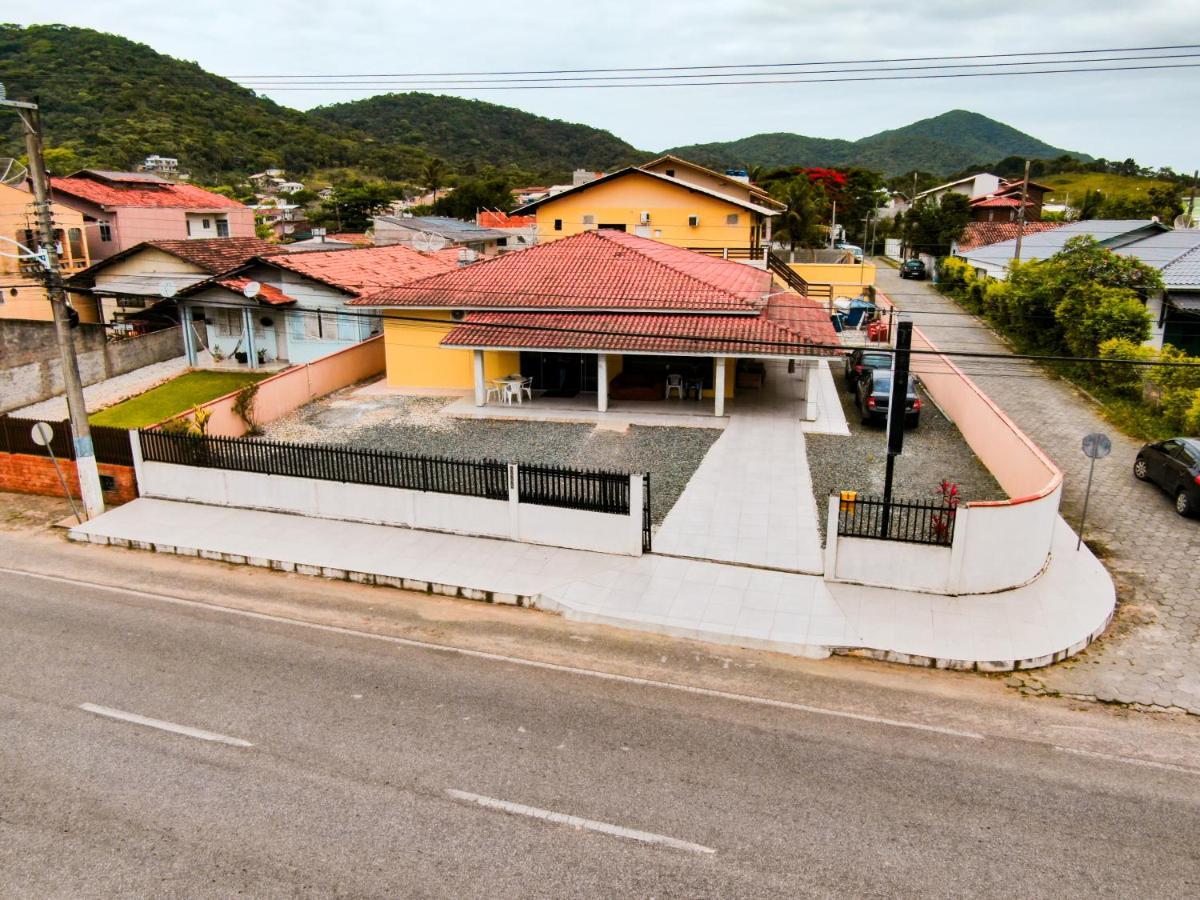 Pousada Parque Praia 佩尼亚 外观 照片
