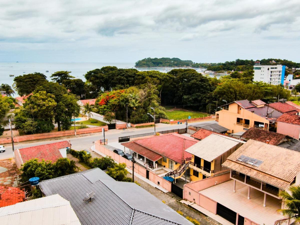 Pousada Parque Praia 佩尼亚 外观 照片