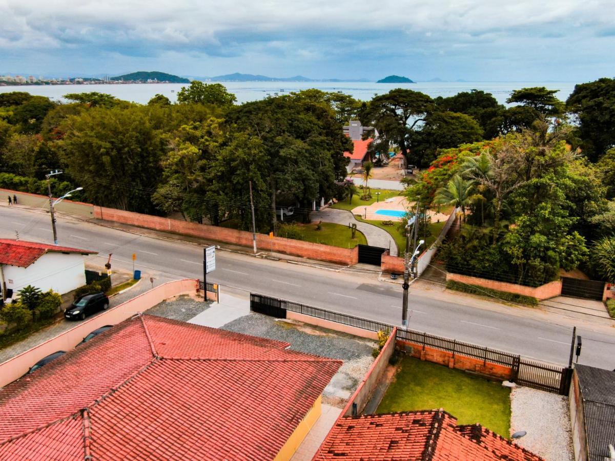 Pousada Parque Praia 佩尼亚 外观 照片